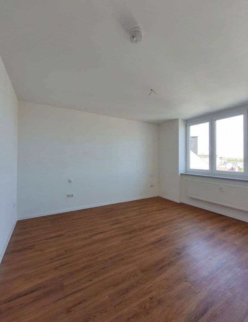 Prenájom bytu 2-izbový 43 m², Bahnhofplatz 1a, Hof, Bavorsko Prenájom bytu 2-izbový 43 m², Bahnhofplatz 1a, Hof, Bavorsko