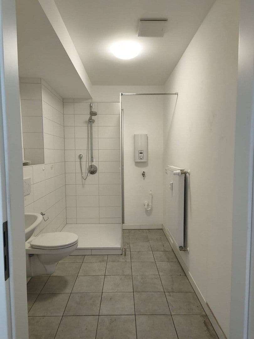 Prenájom bytu 2-izbový 43 m², Bahnhofplatz 1a, Hof, Bavorsko Prenájom bytu 2-izbový 43 m², Bahnhofplatz 1a, Hof, Bavorsko