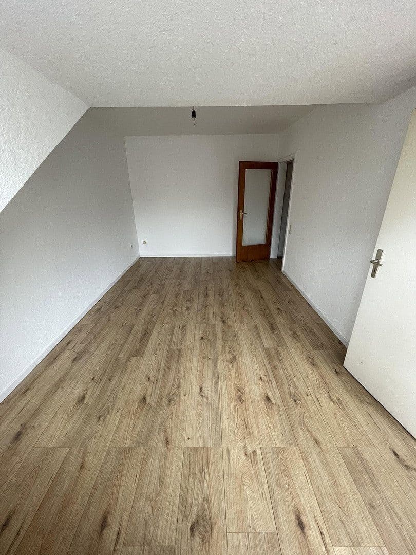 Prenájom bytu 1-izbový 32 m², Duisburg Alt-Homberg, Severné Porýnie - Westfálsko Prenájom bytu 1-izbový 32 m², Duisburg Alt-Homberg, Severné Porýnie - Westfálsko