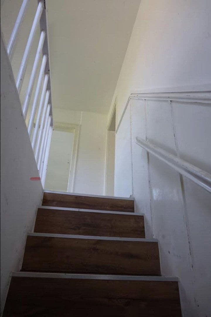 Prenájom nebytového priestoru 330 m², Tönisvorst, Severné Porýnie - Westfálsko Prenájom nebytového priestoru 330 m², Tönisvorst, Severné Porýnie - Westfálsko