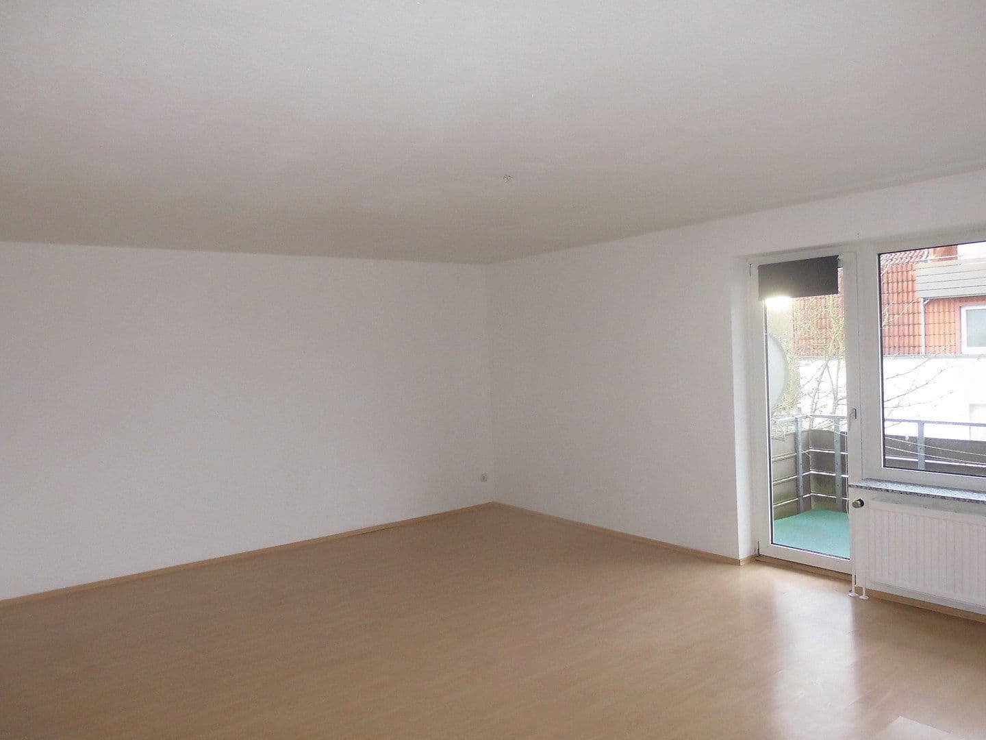Prenájom bytu 3-izbový 86 m², Uslar, Dolné Sasko Prenájom bytu 3-izbový 86 m², Uslar, Dolné Sasko