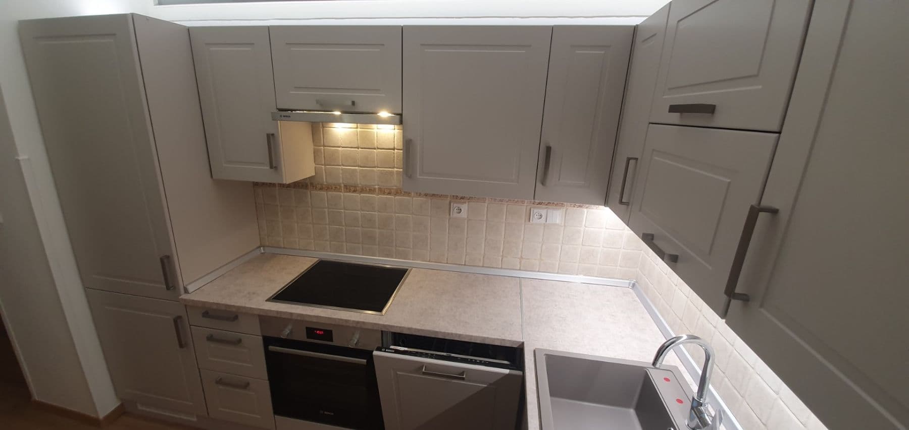 Predaj bytu 2-izbový 56 m², Umělecká, Praha, Praha Predaj bytu 2-izbový 56 m², Umělecká, Praha, Praha