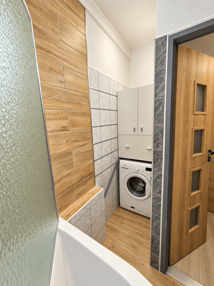 Predaj bytu 2-izbový 42 m², Sadová, Větřní, Jihočeský kraj Predaj bytu 2-izbový 42 m², Sadová, Větřní, Jihočeský kraj