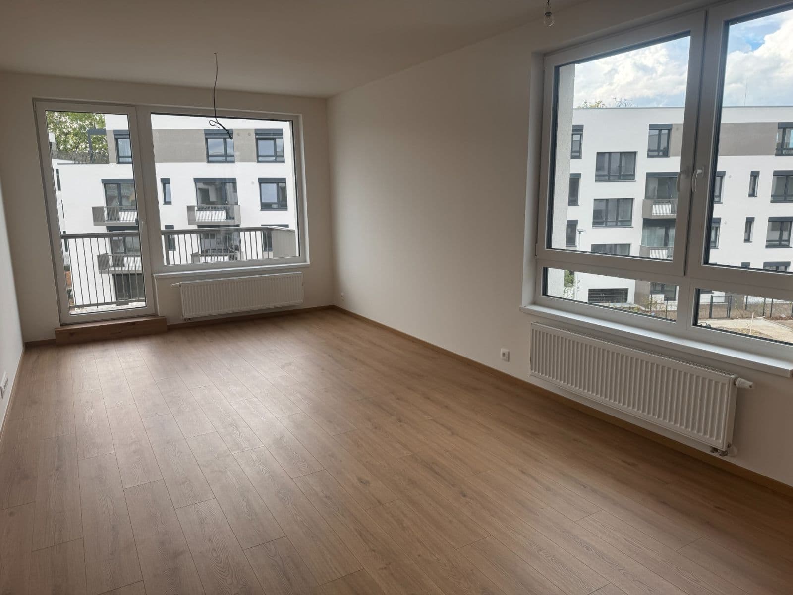 Prenájom bytu 3-izbový 76 m², Ke stadionu, Kladno, Středočeský kraj Prenájom bytu 3-izbový 76 m², Ke stadionu, Kladno, Středočeský kraj