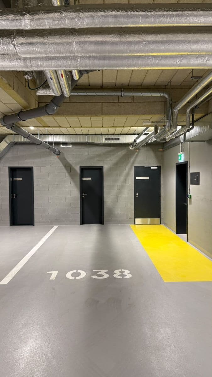 Prenájom bytu 3-izbový 76 m², Ke stadionu, Kladno, Středočeský kraj Prenájom bytu 3-izbový 76 m², Ke stadionu, Kladno, Středočeský kraj