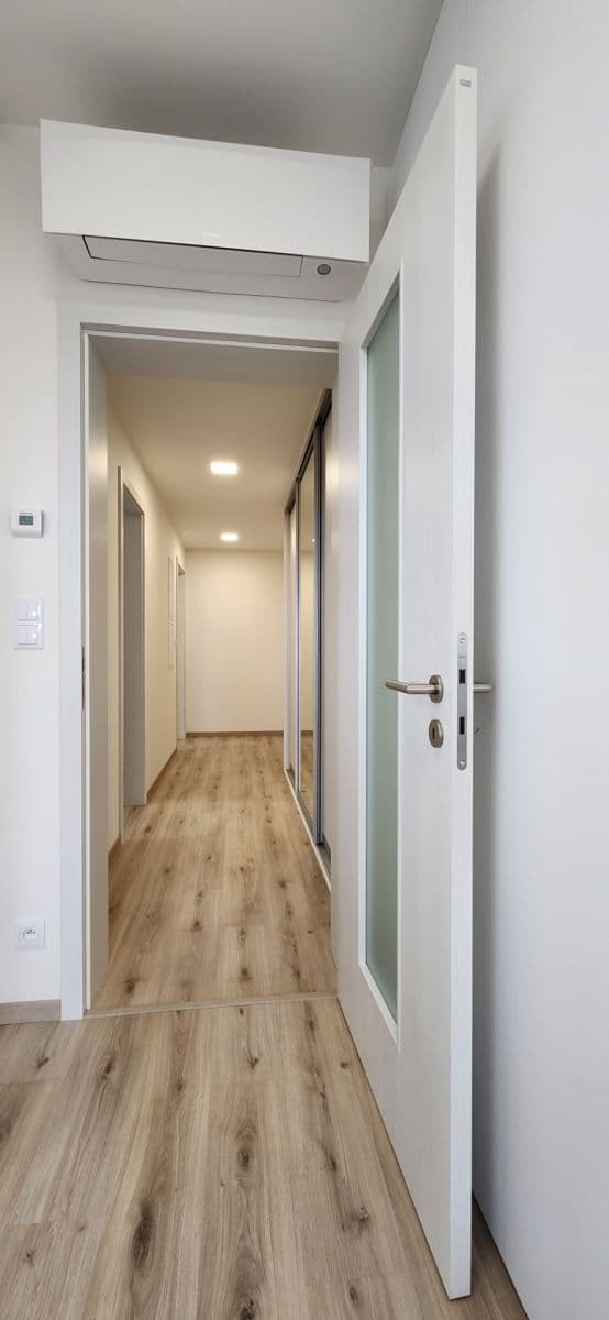 Prenájom bytu 2-izbový 60 m², Klapálkova, Praha, Praha Prenájom bytu 2-izbový 60 m², Klapálkova, Praha, Praha
