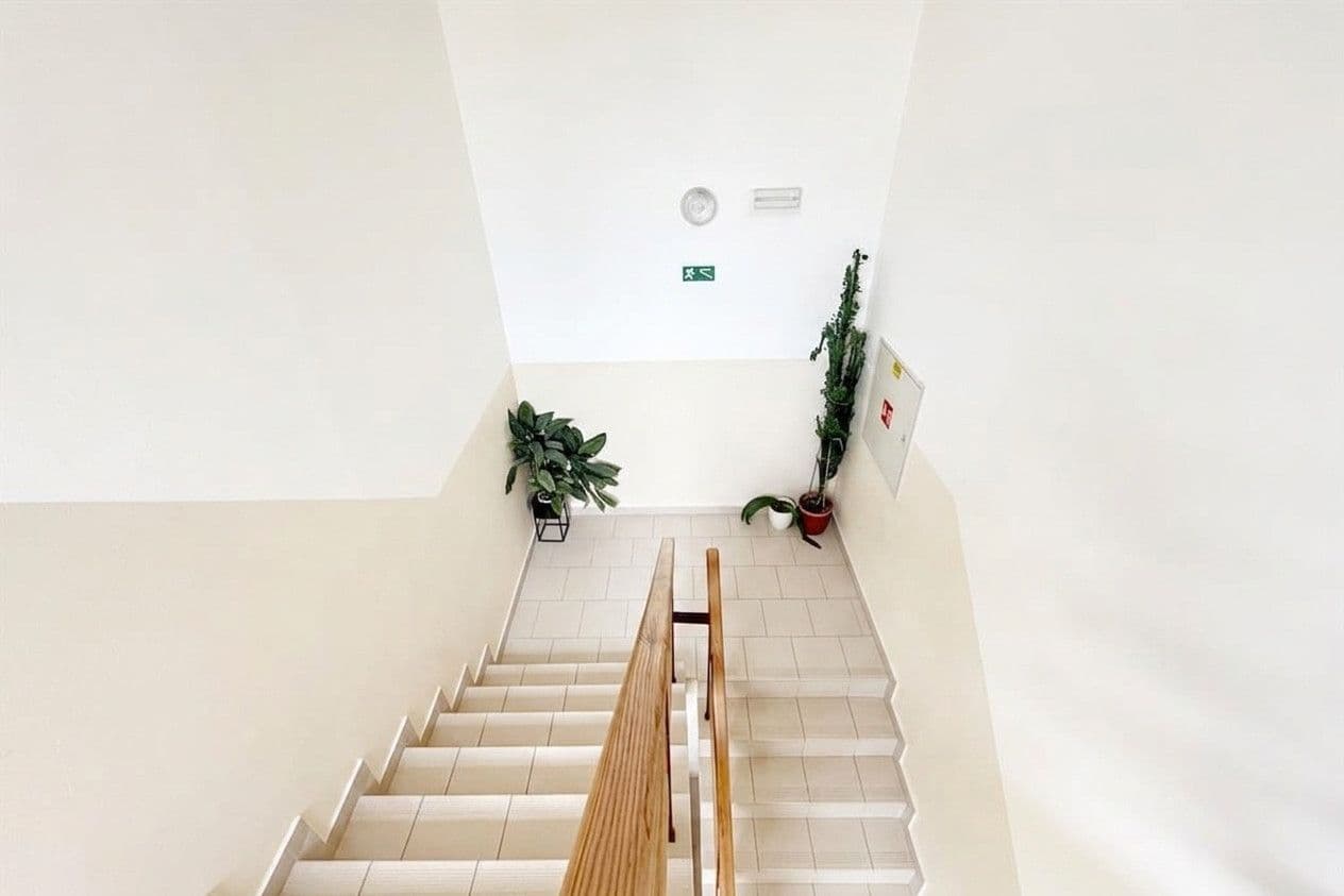 Predaj bytu 1-izbový 32 m², Mezi Domy, Jesenice, Středočeský kraj Predaj bytu 1-izbový 32 m², Mezi Domy, Jesenice, Středočeský kraj