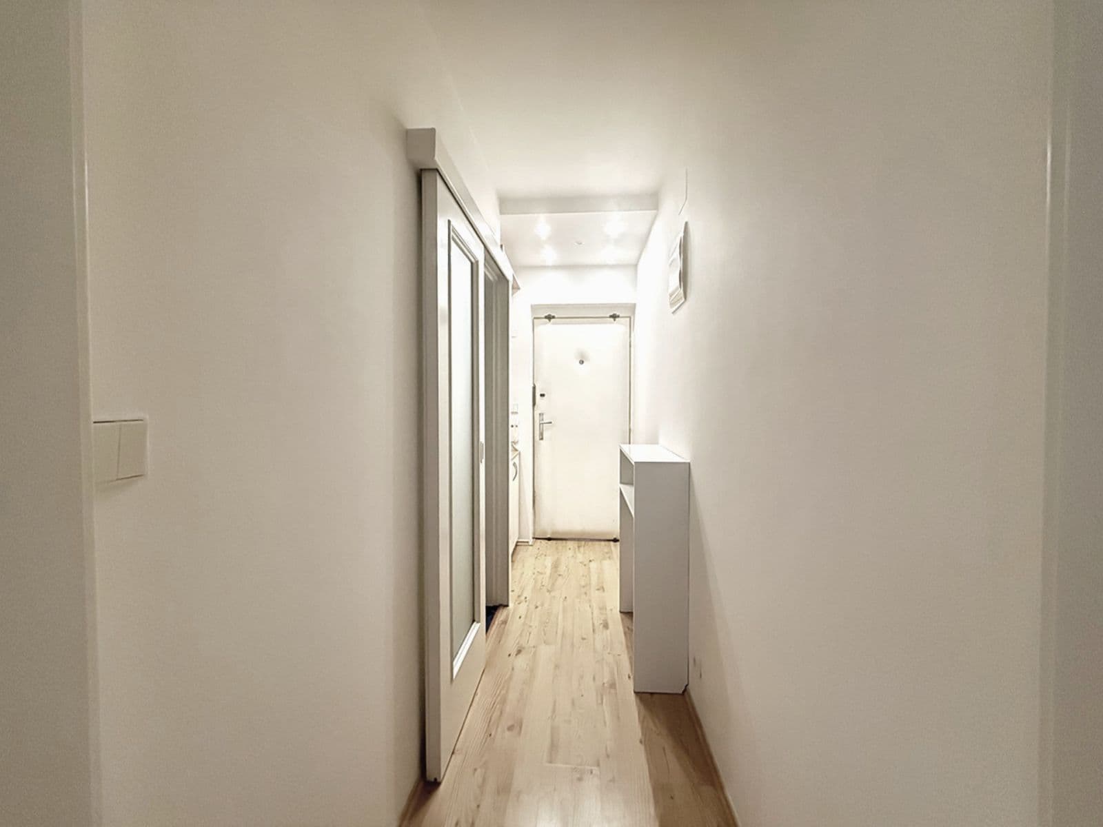 Predaj bytu 1-izbový 32 m², Mezi Domy, Jesenice, Středočeský kraj Predaj bytu 1-izbový 32 m², Mezi Domy, Jesenice, Středočeský kraj