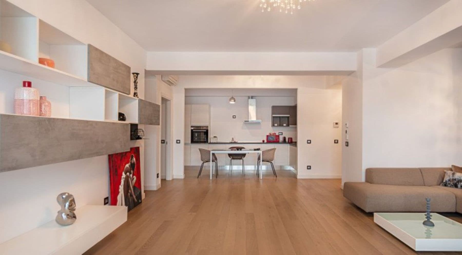 Prenájom bytu 2-izbový 70 m², Letohradská, Praha, Praha Prenájom bytu 2-izbový 70 m², Letohradská, Praha, Praha
