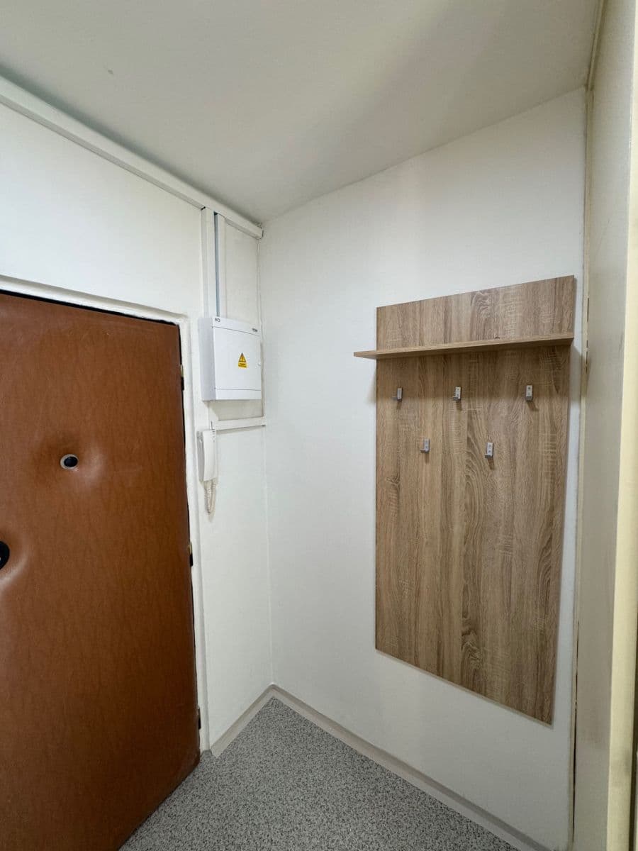 Prenájom bytu 2-izbový 46 m², Šiškova, Praha, Praha Prenájom bytu 2-izbový 46 m², Šiškova, Praha, Praha