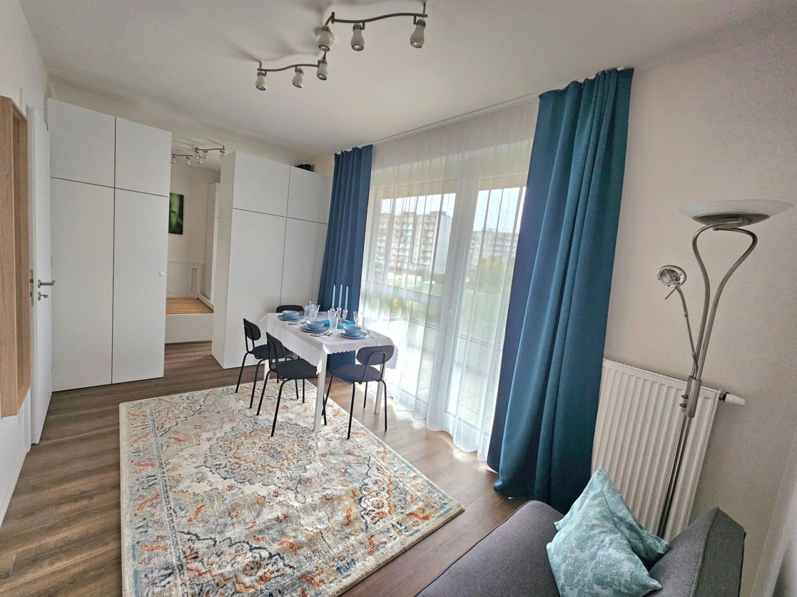 Prenájom bytu 2-izbový 35 m², Arnošta Valenty, Praha, Praha Prenájom bytu 2-izbový 35 m², Arnošta Valenty, Praha, Praha