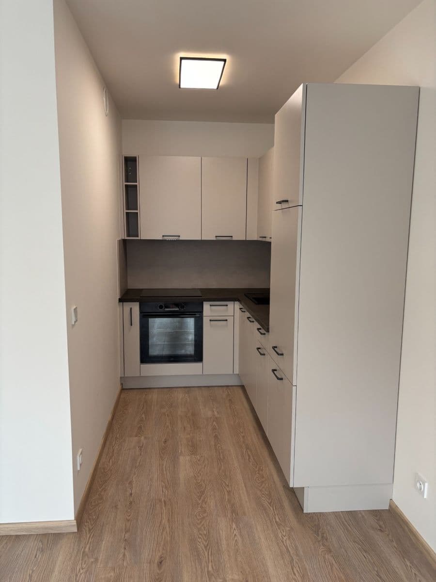 Prenájom bytu 2-izbový 46 m², Arnošta Staňka, Praha, Praha Prenájom bytu 2-izbový 46 m², Arnošta Staňka, Praha, Praha