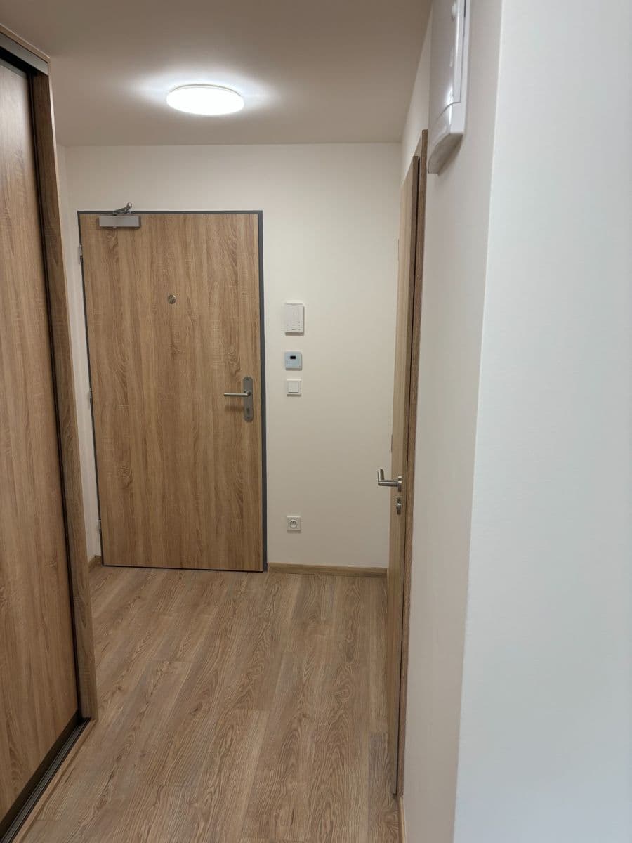 Prenájom bytu 2-izbový 46 m², Arnošta Staňka, Praha, Praha Prenájom bytu 2-izbový 46 m², Arnošta Staňka, Praha, Praha