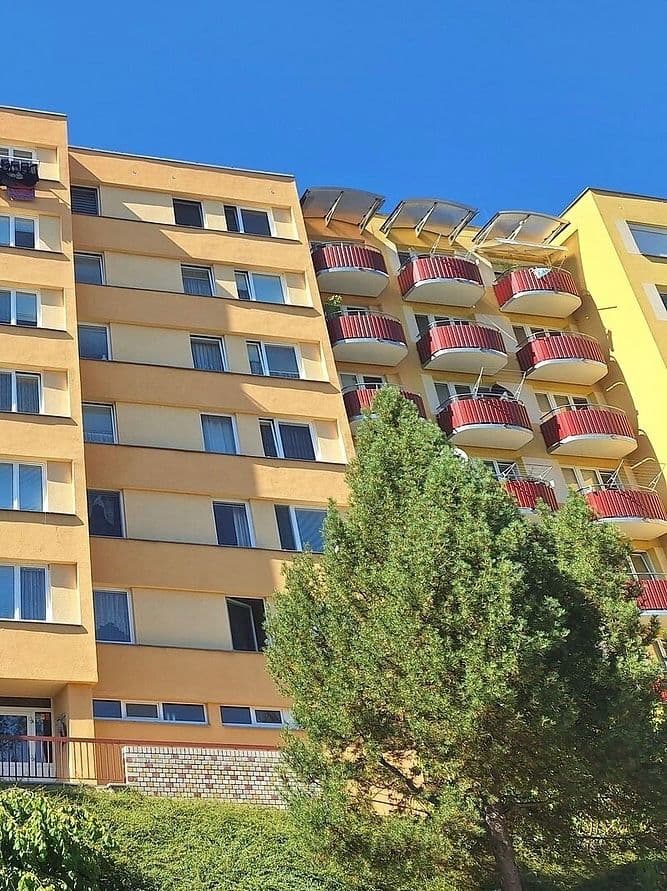 Prenájom bytu 2-izbový 45 m², SNP, Vimperk, Jihočeský kraj Prenájom bytu 2-izbový 45 m², SNP, Vimperk, Jihočeský kraj