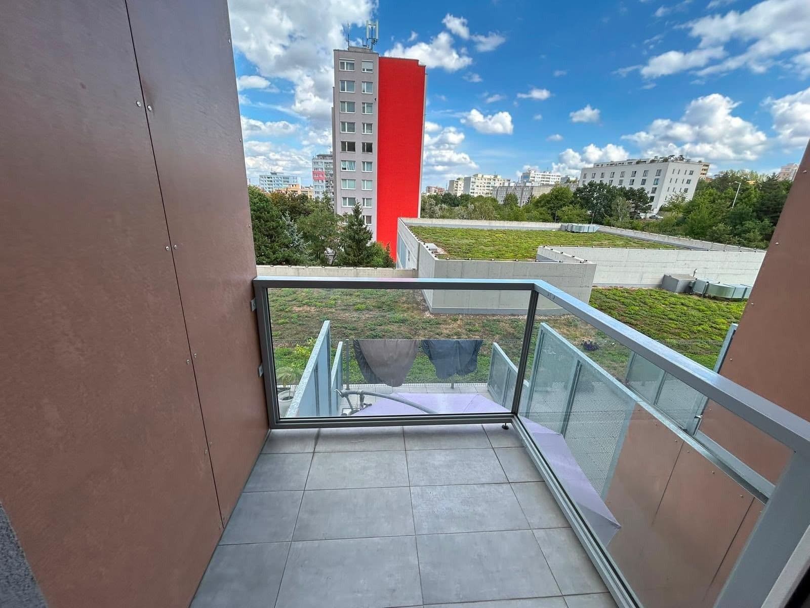 Prenájom bytu 1-izbový 36 m², Choceradská, Praha, Praha Prenájom bytu 1-izbový 36 m², Choceradská, Praha, Praha