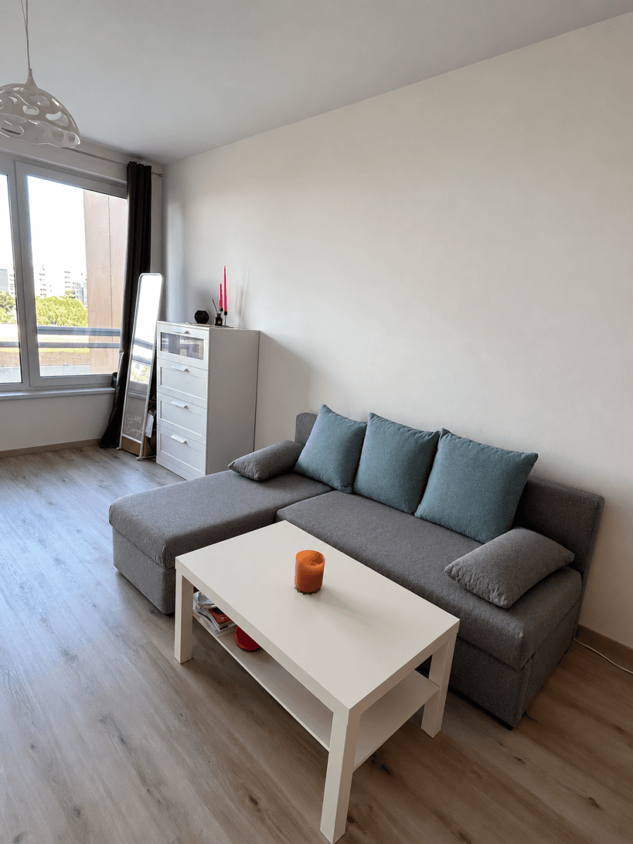 Prenájom bytu 1-izbový 36 m², Choceradská, Praha, Praha Prenájom bytu 1-izbový 36 m², Choceradská, Praha, Praha