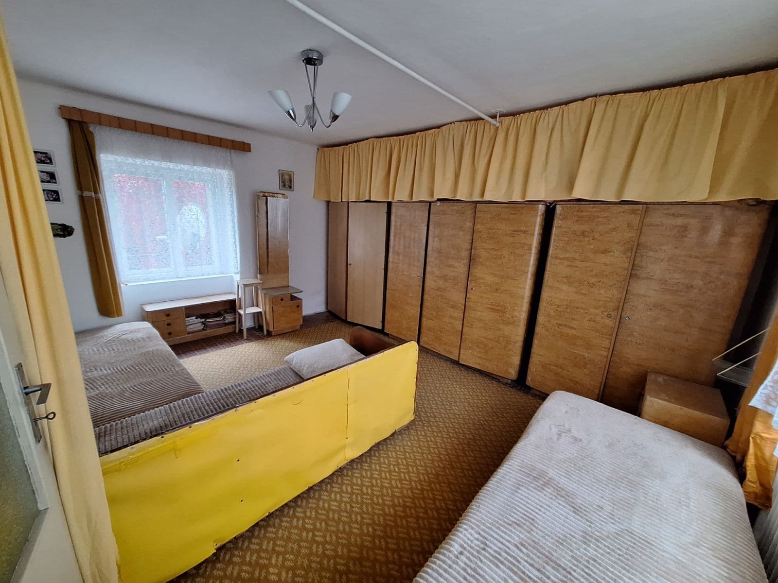 Predaj rekreačného objektu 85 m², pozemok 858 m², Lažany, Jihočeský kraj Predaj rekreačného objektu 85 m², pozemok 858 m², Lažany, Jihočeský kraj