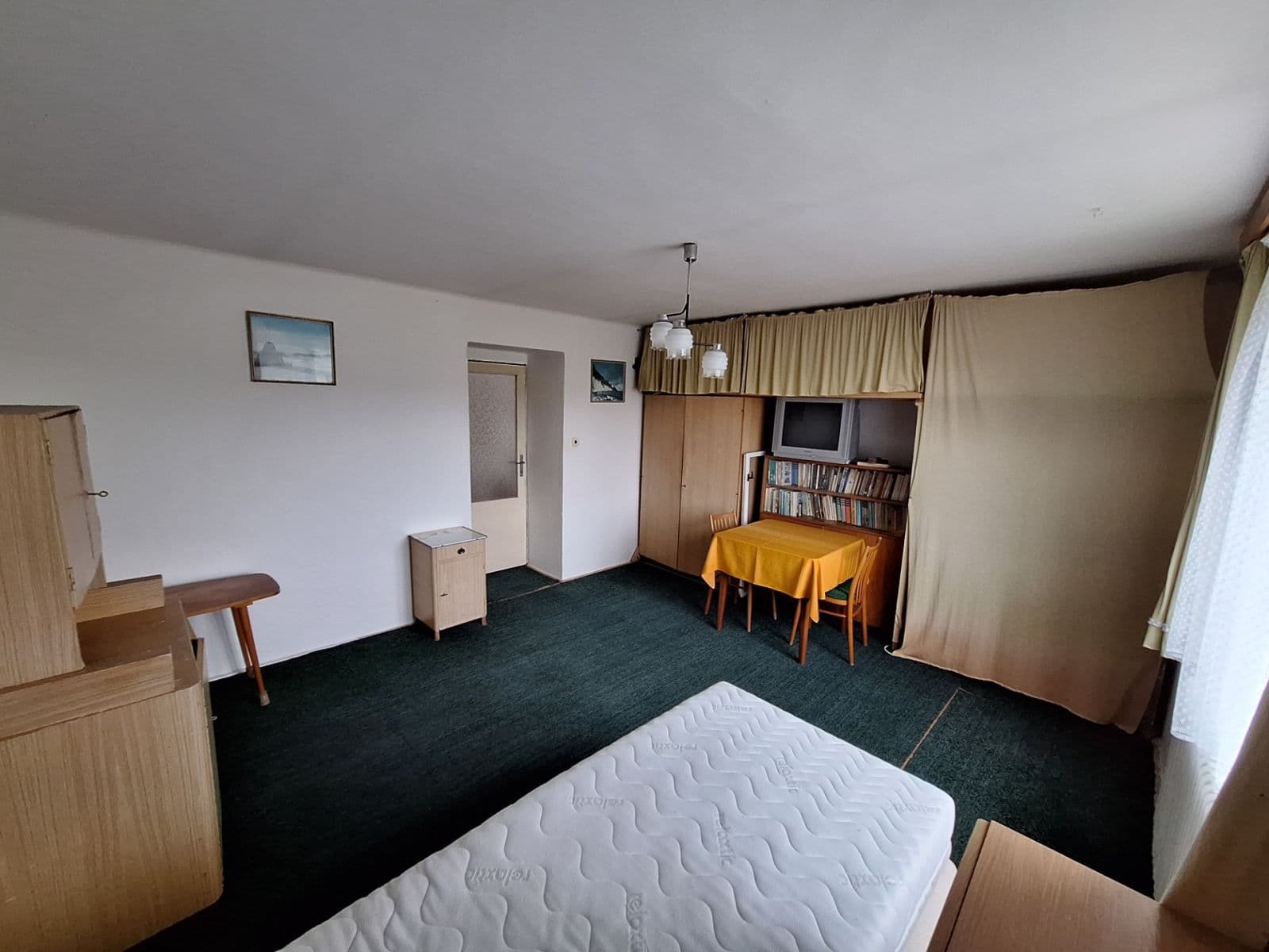 Predaj rekreačného objektu 85 m², pozemok 858 m², Lažany, Jihočeský kraj Predaj rekreačného objektu 85 m², pozemok 858 m², Lažany, Jihočeský kraj