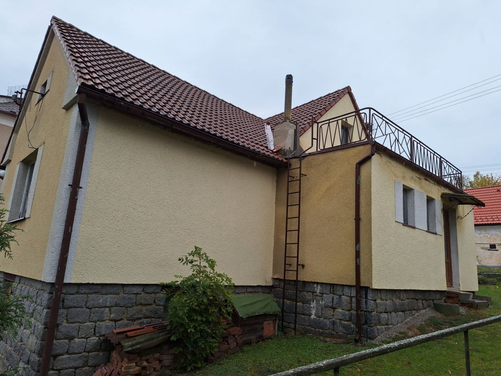 Predaj rekreačného objektu 85 m², pozemok 858 m², Lažany, Jihočeský kraj Predaj rekreačného objektu 85 m², pozemok 858 m², Lažany, Jihočeský kraj