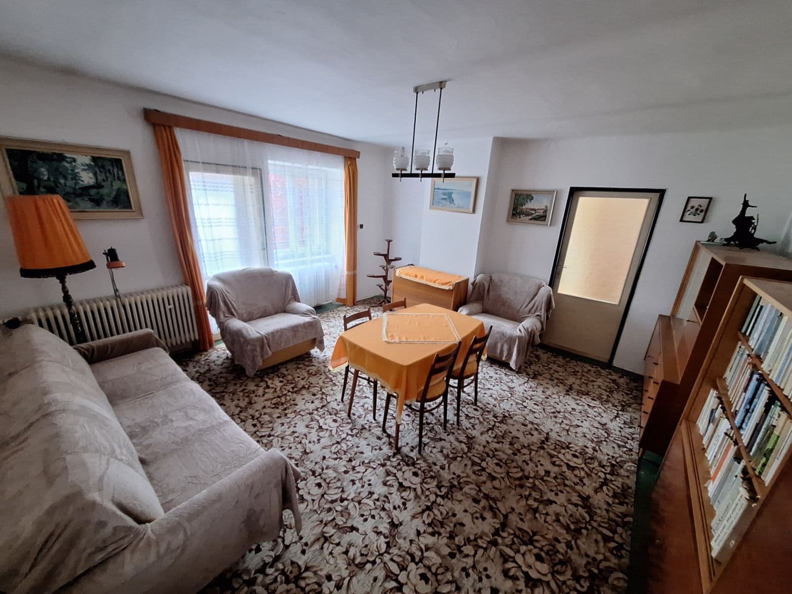 Predaj rekreačného objektu 85 m², pozemok 858 m², Lažany, Jihočeský kraj Predaj rekreačného objektu 85 m², pozemok 858 m², Lažany, Jihočeský kraj
