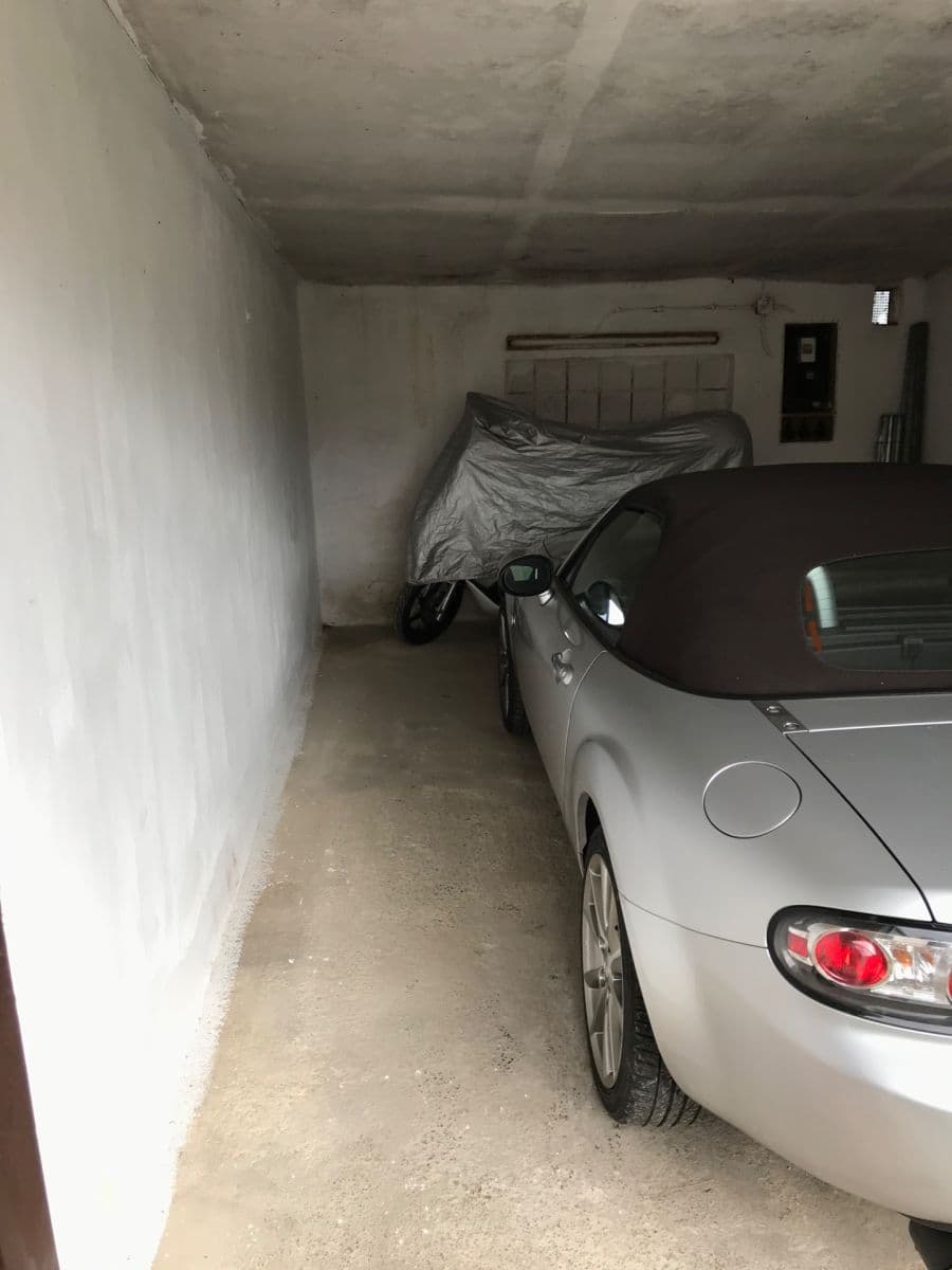 Predaj garáže 23 m², Tlučná, Plzeňský kraj Predaj garáže 23 m², Tlučná, Plzeňský kraj