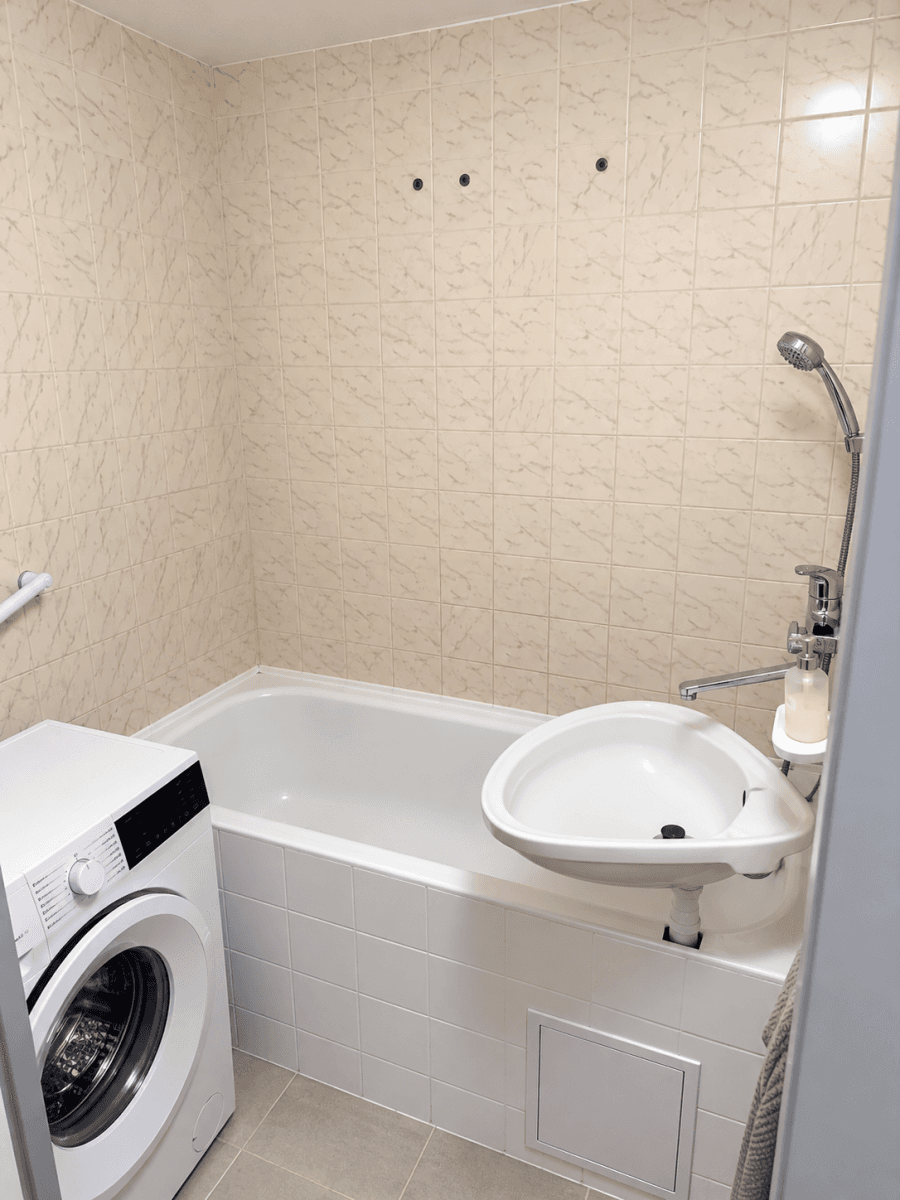 Prenájom bytu 2-izbový 56 m², Plovdivská, Brno, Jihomoravský kraj Prenájom bytu 2-izbový 56 m², Plovdivská, Brno, Jihomoravský kraj