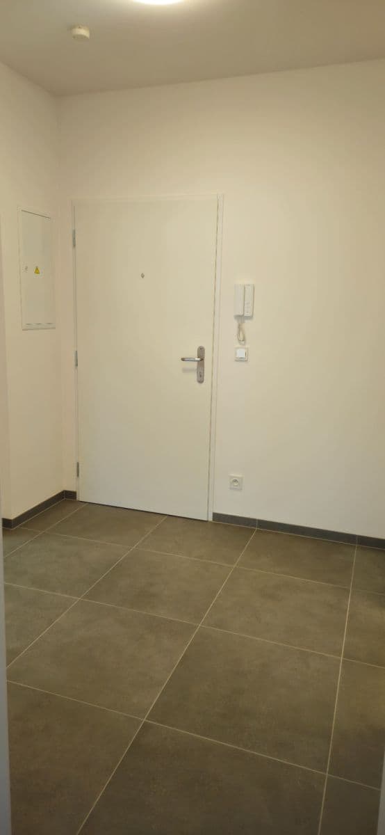 Prenájom bytu 2-izbový 50 m², Lesík, Kladno, Středočeský kraj Prenájom bytu 2-izbový 50 m², Lesík, Kladno, Středočeský kraj