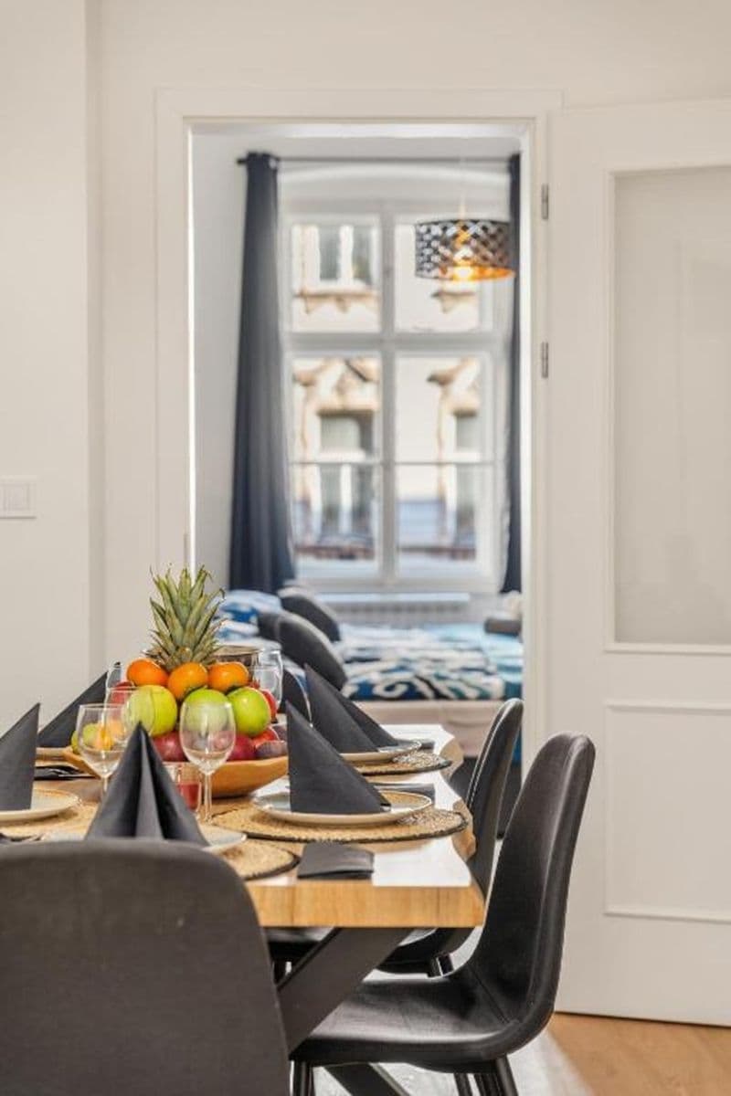 Prenájom bytu 94 m², Žitná, Praha, Praha Prenájom bytu 94 m², Žitná, Praha, Praha