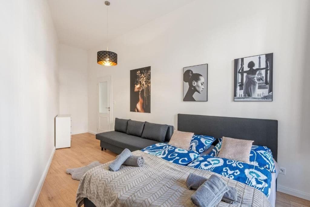 Prenájom bytu 94 m², Žitná, Praha, Praha Prenájom bytu 94 m², Žitná, Praha, Praha