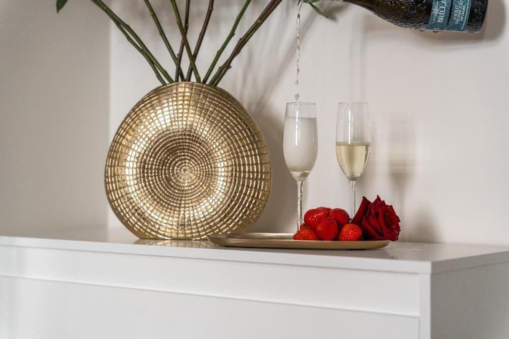 Prenájom bytu 94 m², Žitná, Praha, Praha Prenájom bytu 94 m², Žitná, Praha, Praha