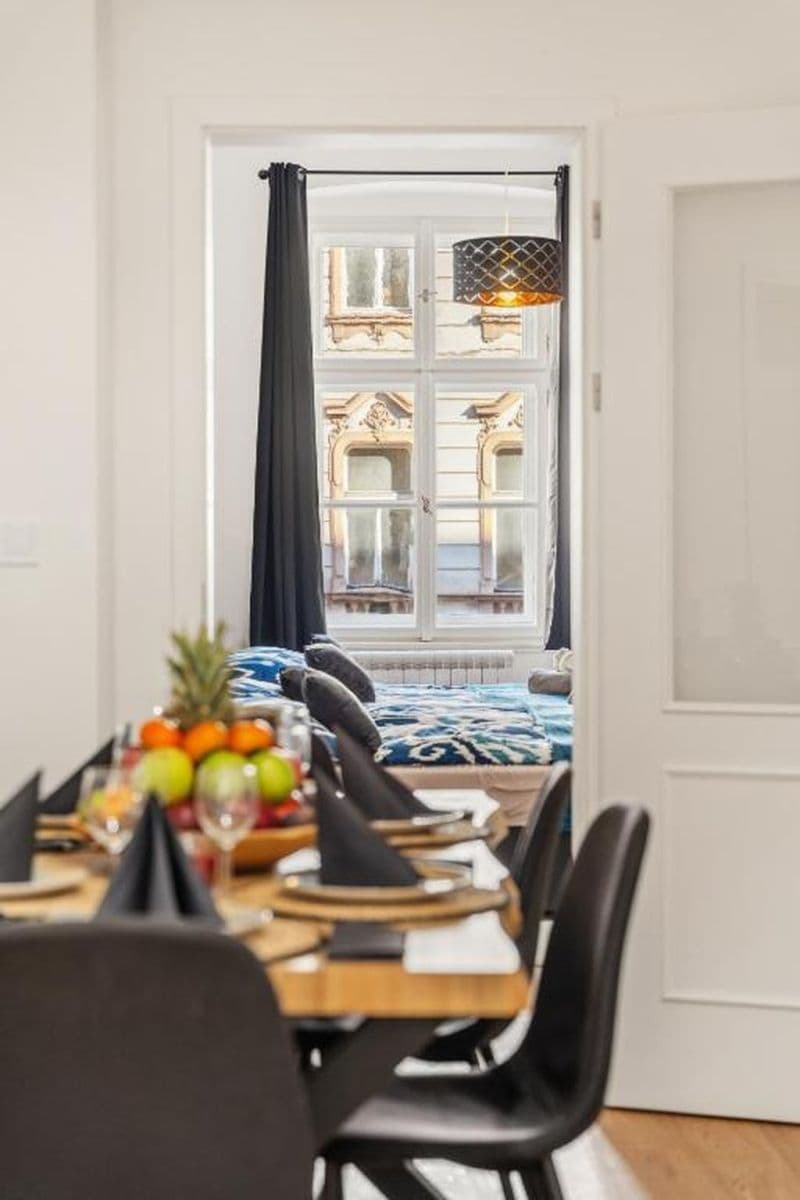 Prenájom bytu 94 m², Žitná, Praha, Praha Prenájom bytu 94 m², Žitná, Praha, Praha