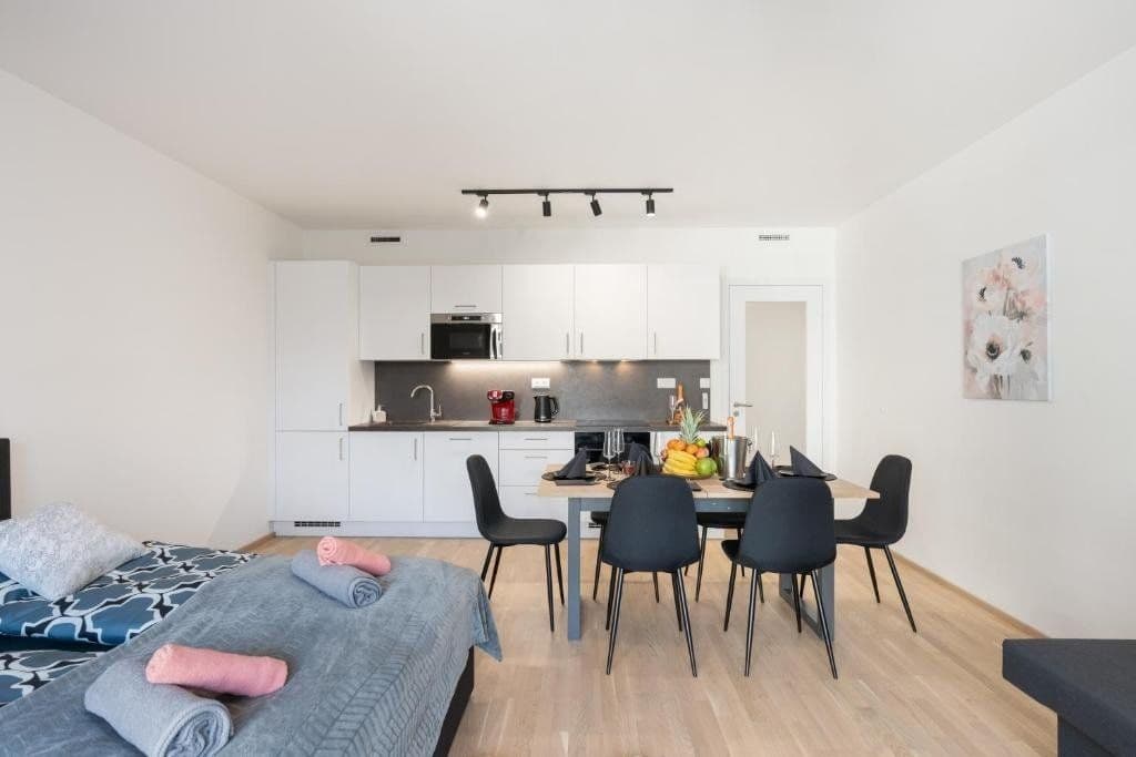 Prenájom bytu 89 m², Albrightové, Praha, Praha Prenájom bytu 89 m², Albrightové, Praha, Praha