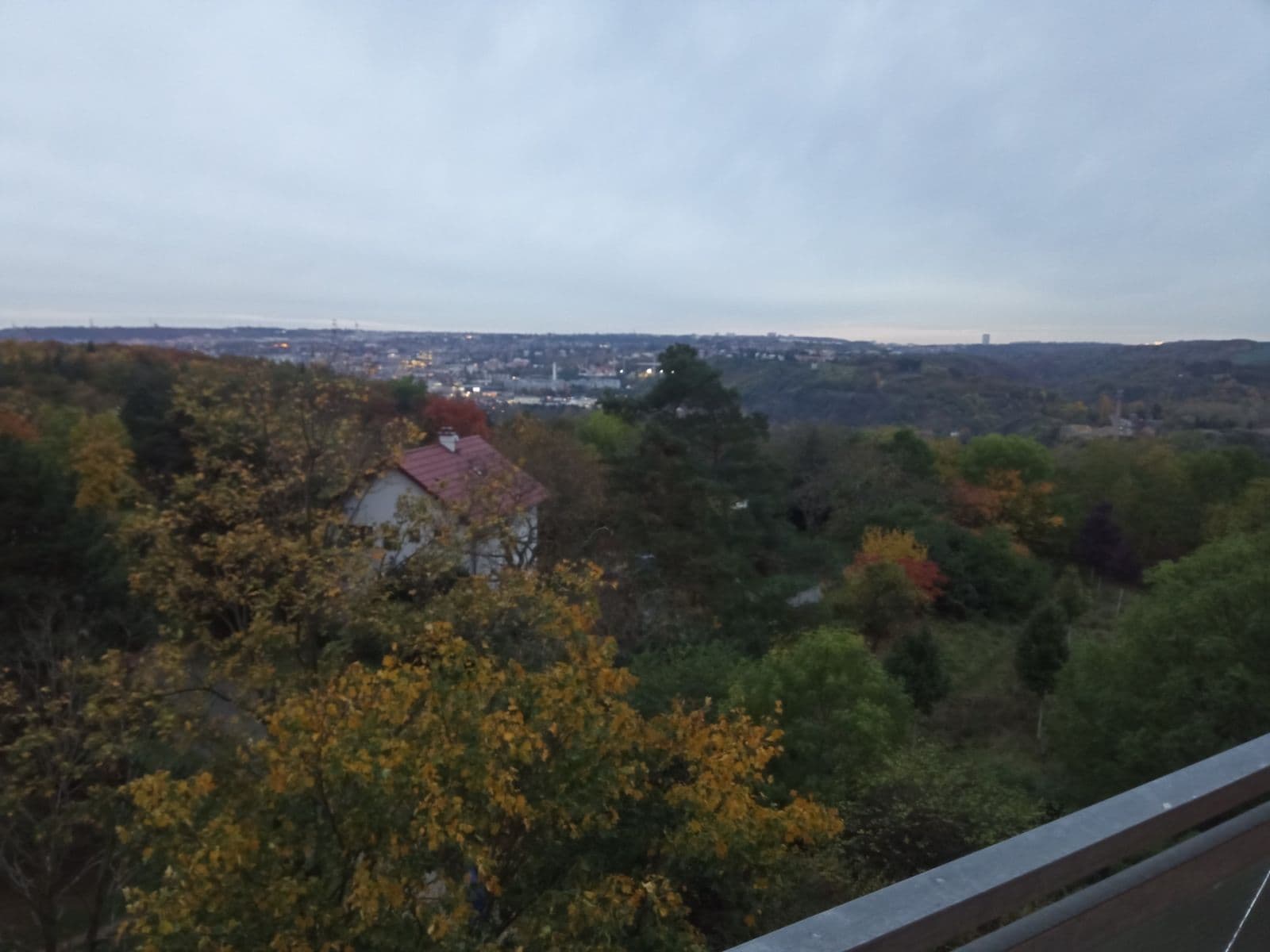 Prenájom bytu 4-izbový 71 m², U Pentlovky, Praha, Praha Prenájom bytu 4-izbový 71 m², U Pentlovky, Praha, Praha
