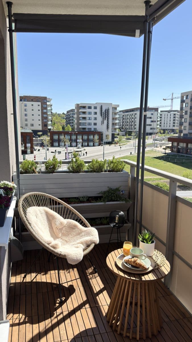 Prenájom bytu 52 m², Miloše Havla, Praha, Praha Prenájom bytu 52 m², Miloše Havla, Praha, Praha