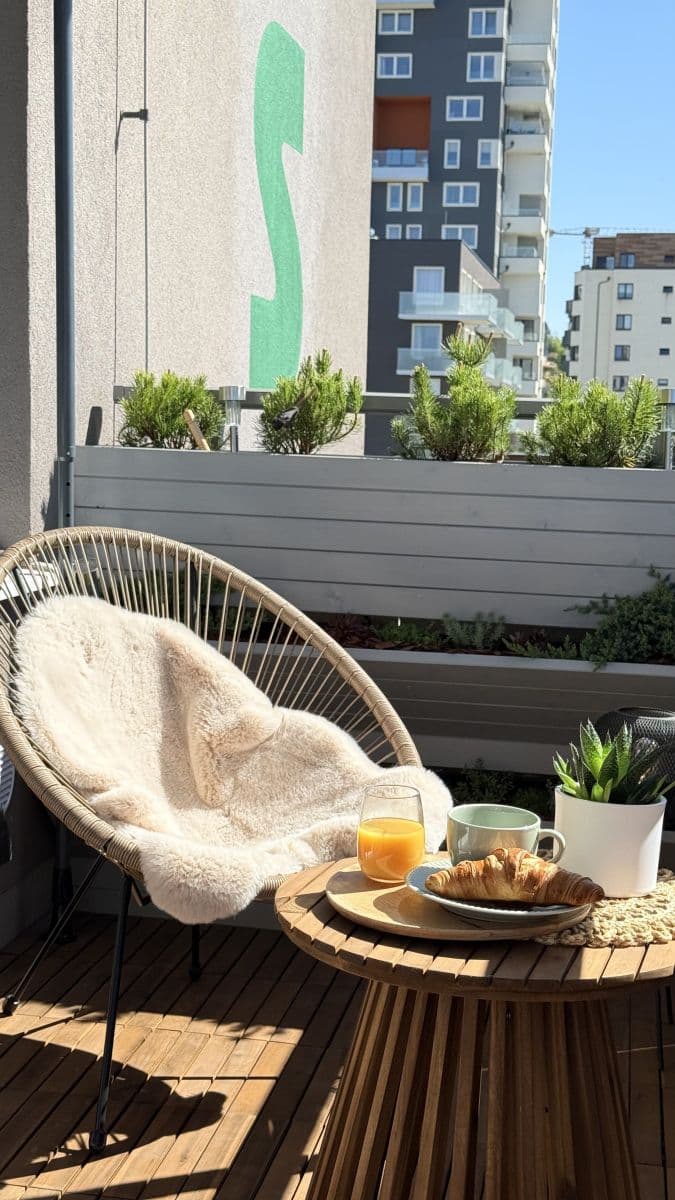 Prenájom bytu 52 m², Miloše Havla, Praha, Praha Prenájom bytu 52 m², Miloše Havla, Praha, Praha