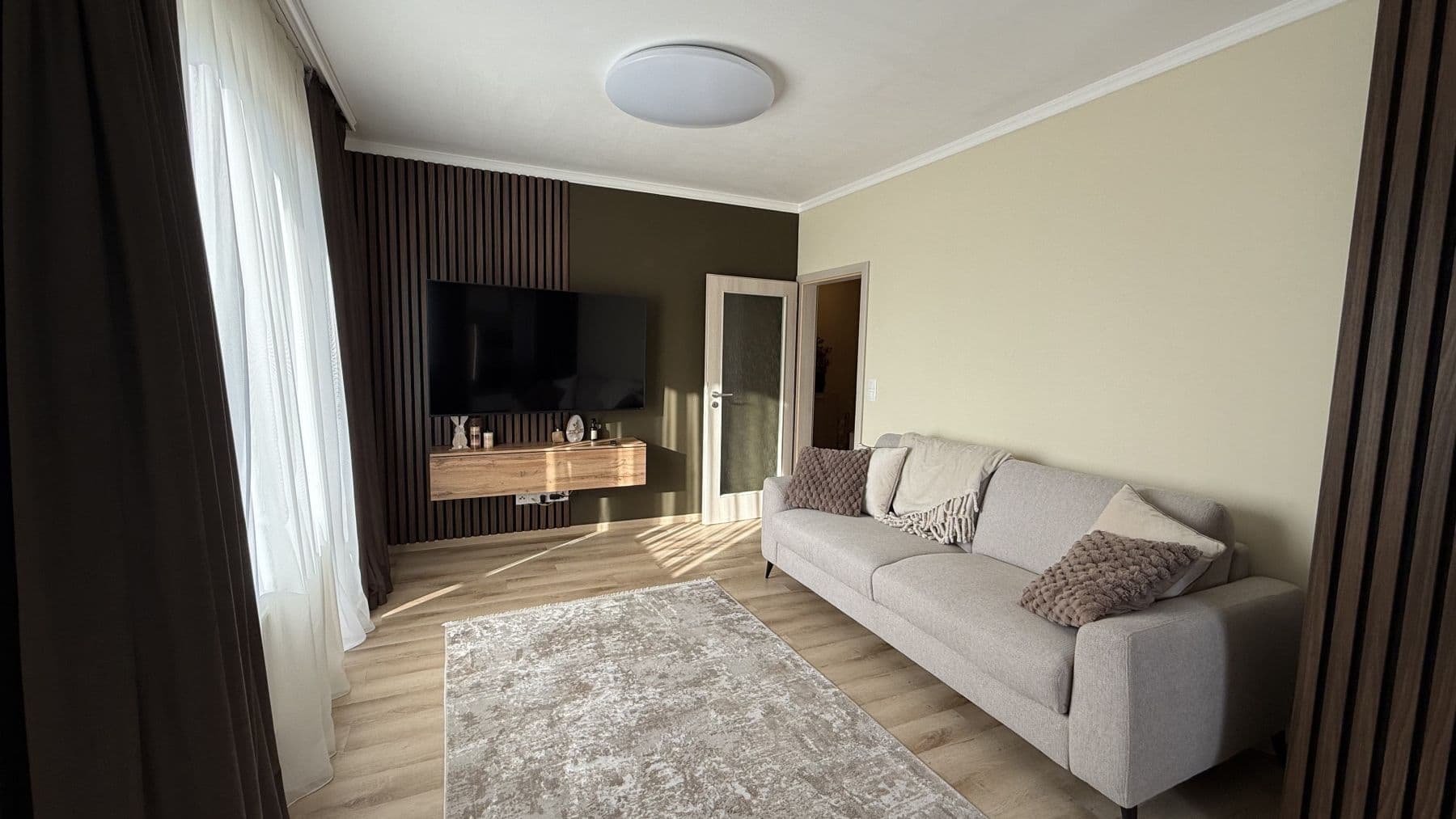 Prenájom bytu 52 m², Miloše Havla, Praha, Praha Prenájom bytu 52 m², Miloše Havla, Praha, Praha