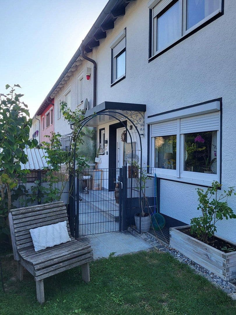 Predaj domu 135 m², pozemok 603 m², Vilshofen an der Donau, Bavorsko Predaj domu 135 m², pozemok 603 m², Vilshofen an der Donau, Bavorsko