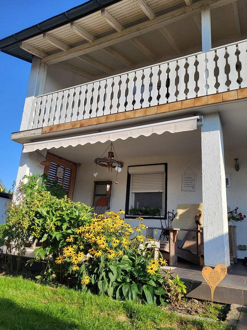 Predaj domu 135 m², pozemok 603 m², Vilshofen an der Donau, Bavorsko Predaj domu 135 m², pozemok 603 m², Vilshofen an der Donau, Bavorsko