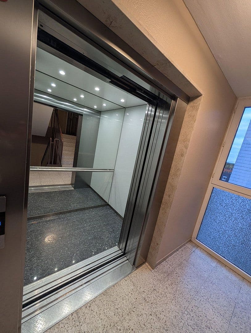 Predaj bytu 2-izbový 55 m², Zorneding, Bavorsko Predaj bytu 2-izbový 55 m², Zorneding, Bavorsko