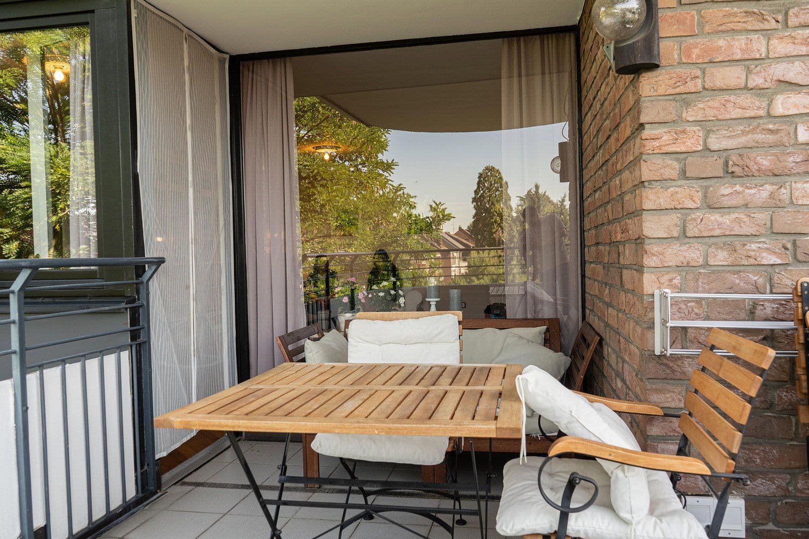 Predaj bytu 4-izbový 127 m², Düsseldorf, Severné Porýnie - Westfálsko Predaj bytu 4-izbový 127 m², Düsseldorf, Severné Porýnie - Westfálsko