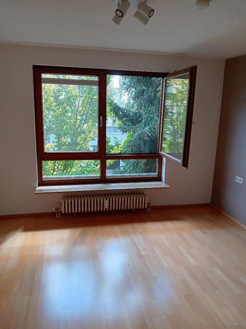 Predaj bytu 3-izbový 90 m², Stuttgart Birkach, Bádensko-Wurttembersko Predaj bytu 3-izbový 90 m², Stuttgart Birkach, Bádensko-Wurttembersko
