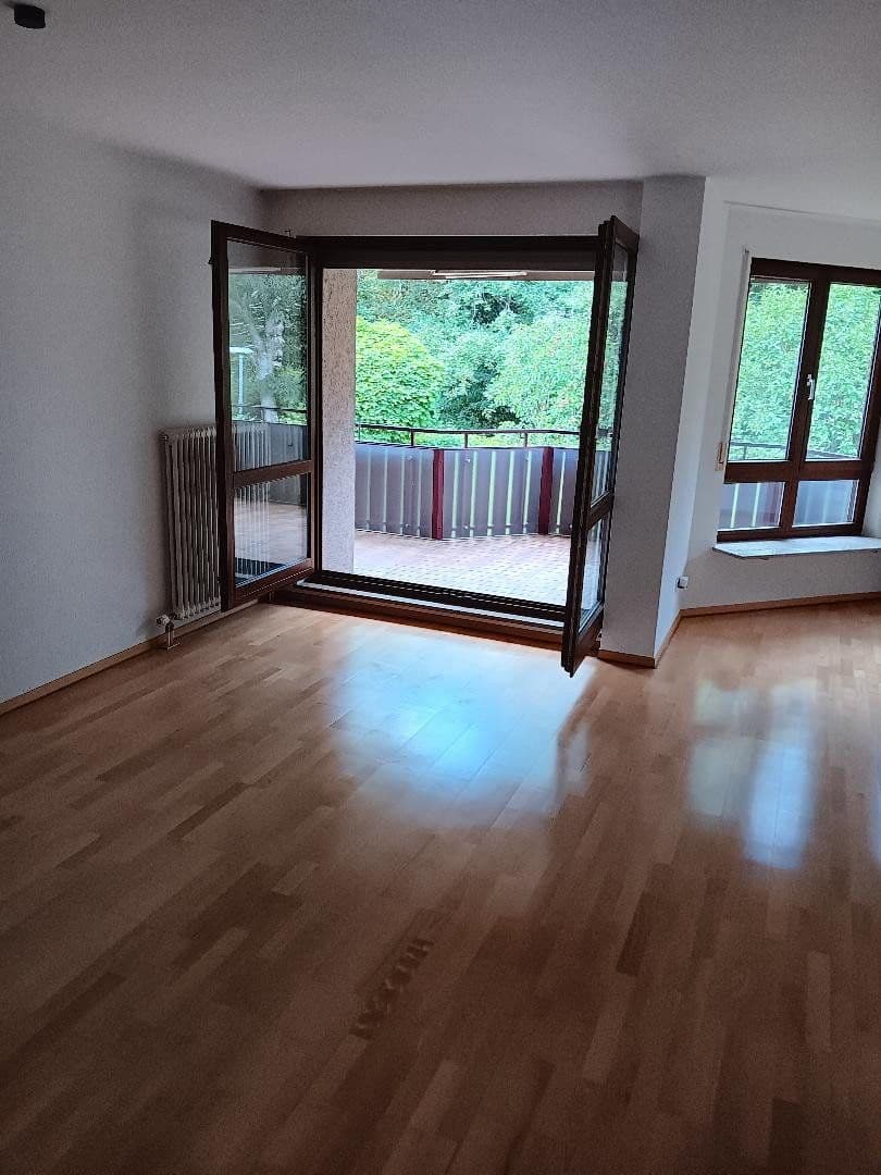 Predaj bytu 3-izbový 90 m², Stuttgart Birkach, Bádensko-Wurttembersko Predaj bytu 3-izbový 90 m², Stuttgart Birkach, Bádensko-Wurttembersko