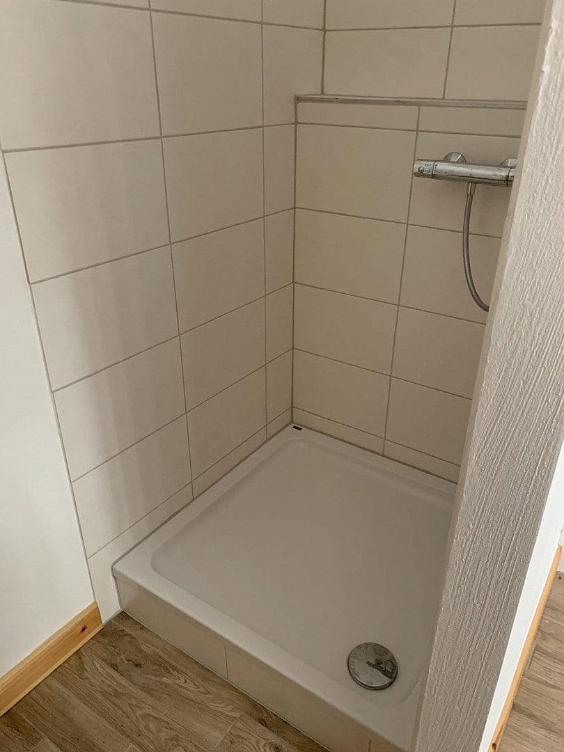Prenájom bytu 3-izbový 91 m², Schwielowsee, Brandenbursko Prenájom bytu 3-izbový 91 m², Schwielowsee, Brandenbursko