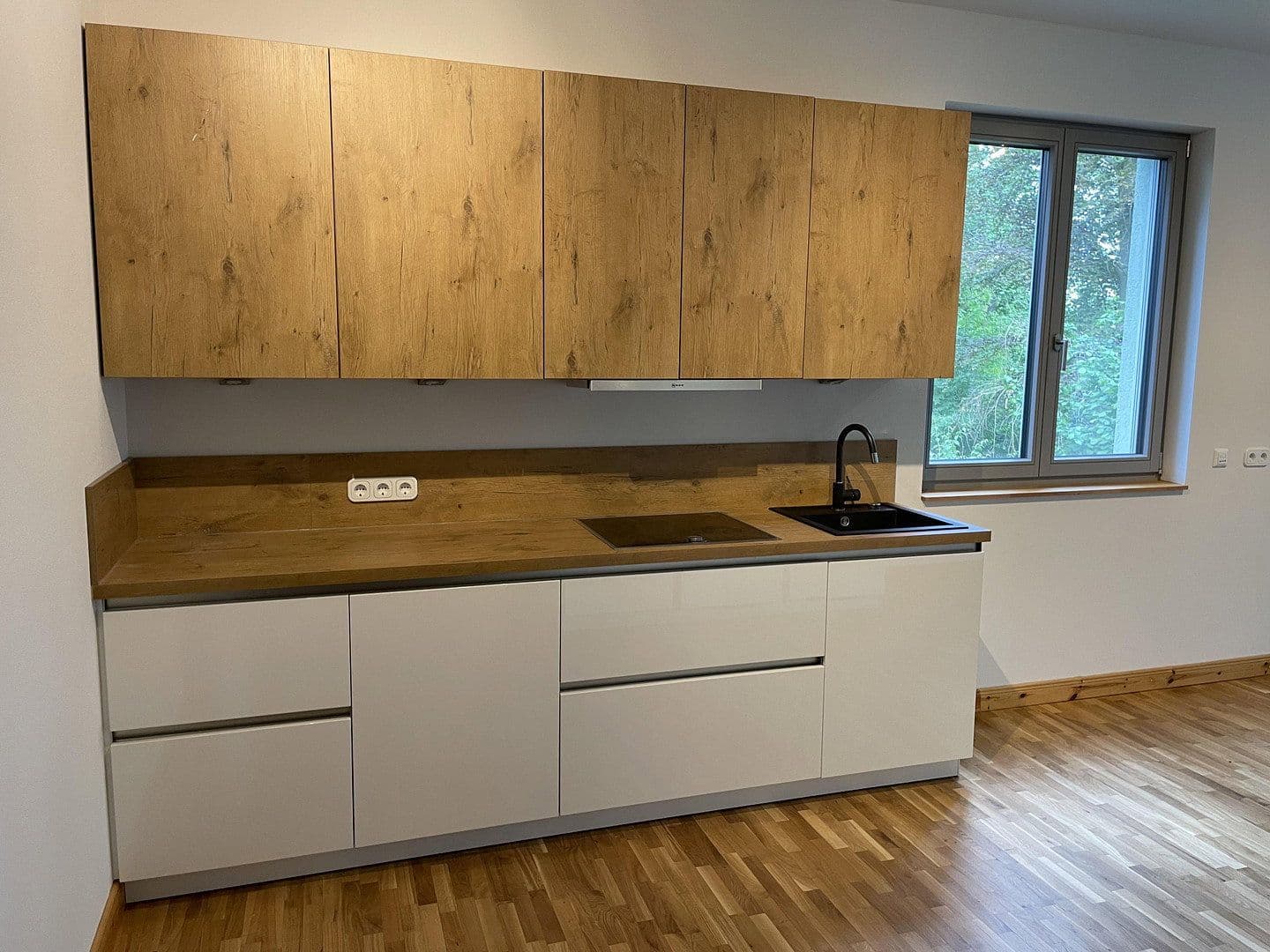 Prenájom bytu 3-izbový 91 m², Schwielowsee, Brandenbursko Prenájom bytu 3-izbový 91 m², Schwielowsee, Brandenbursko