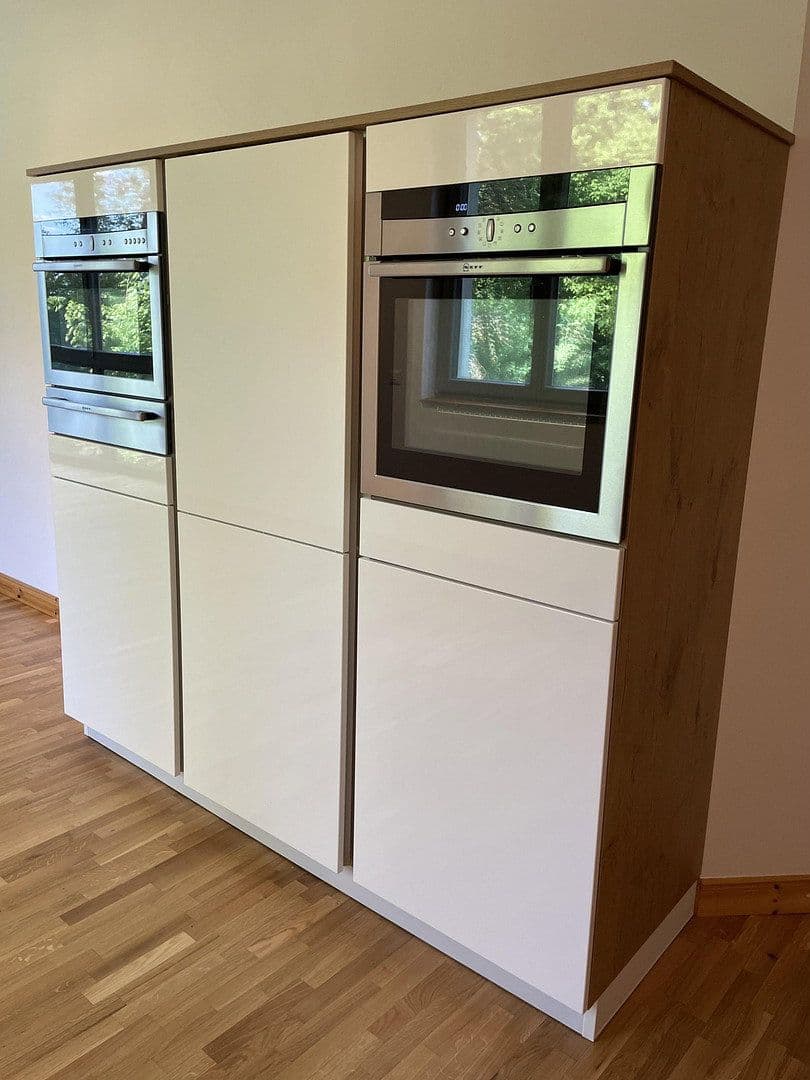 Prenájom bytu 3-izbový 91 m², Schwielowsee, Brandenbursko Prenájom bytu 3-izbový 91 m², Schwielowsee, Brandenbursko