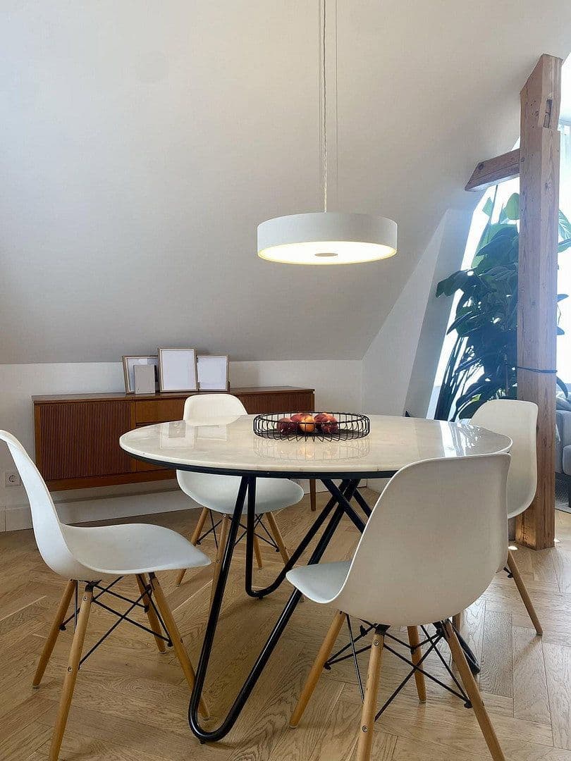 Predaj bytu 4-izbový 90 m², Braunschweig, Dolné Sasko Predaj bytu 4-izbový 90 m², Braunschweig, Dolné Sasko