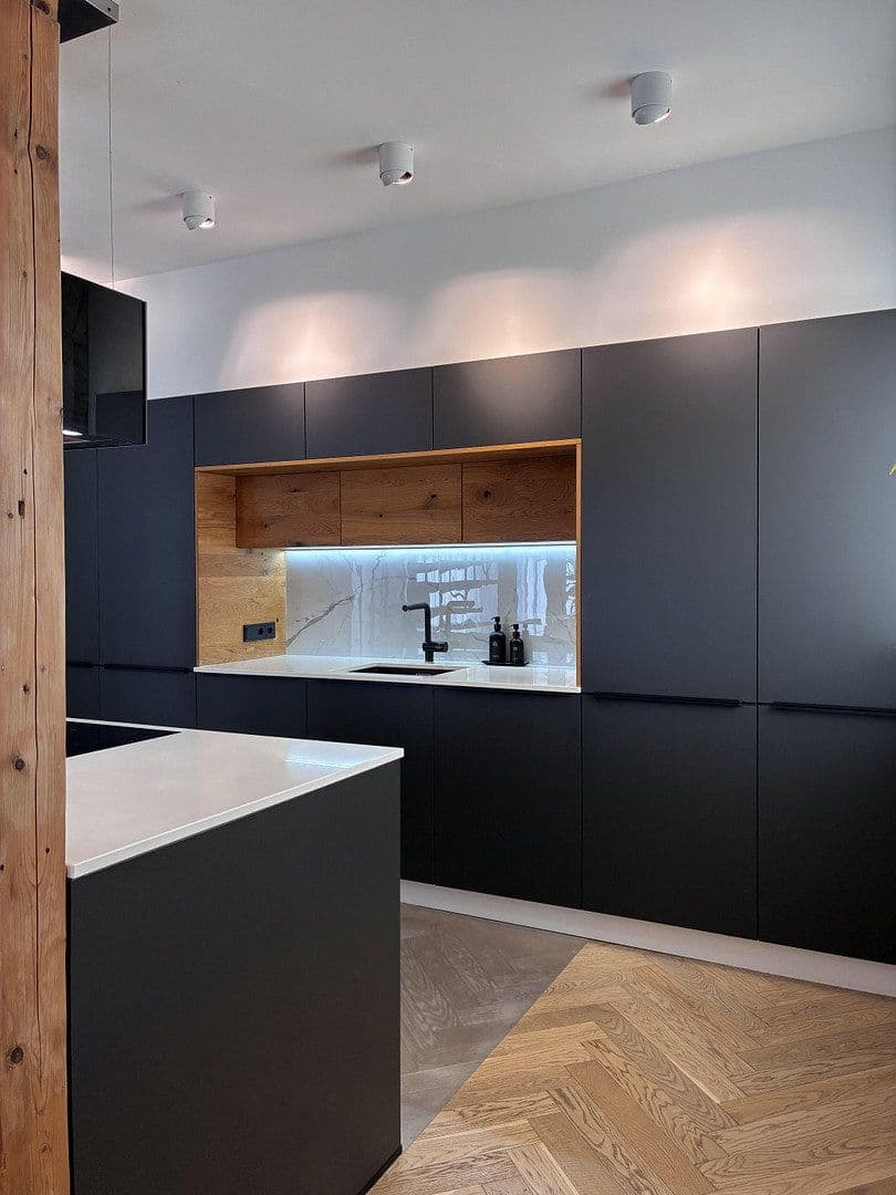 Predaj bytu 4-izbový 90 m², Braunschweig, Dolné Sasko Predaj bytu 4-izbový 90 m², Braunschweig, Dolné Sasko