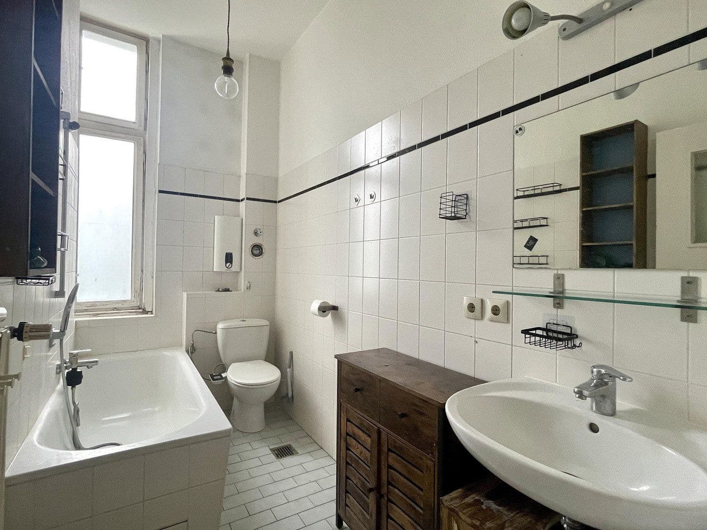 Predaj bytu 1-izbový 41 m², Sophie-Charlotten-Str. 73-74, Berlin, Berlín Predaj bytu 1-izbový 41 m², Sophie-Charlotten-Str. 73-74, Berlin, Berlín
