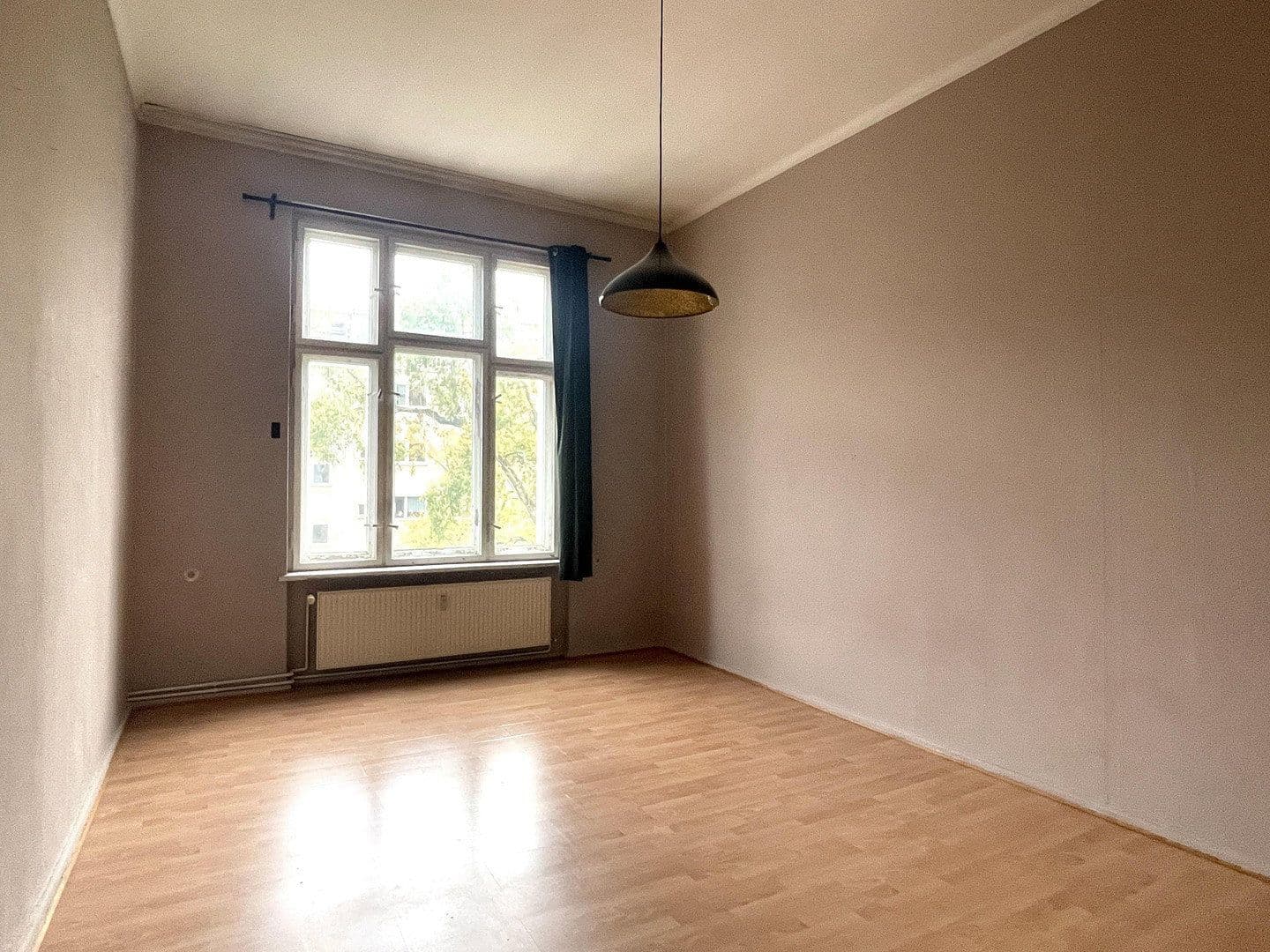 Predaj bytu 1-izbový 41 m², Sophie-Charlotten-Str. 73-74, Berlin, Berlín Predaj bytu 1-izbový 41 m², Sophie-Charlotten-Str. 73-74, Berlin, Berlín