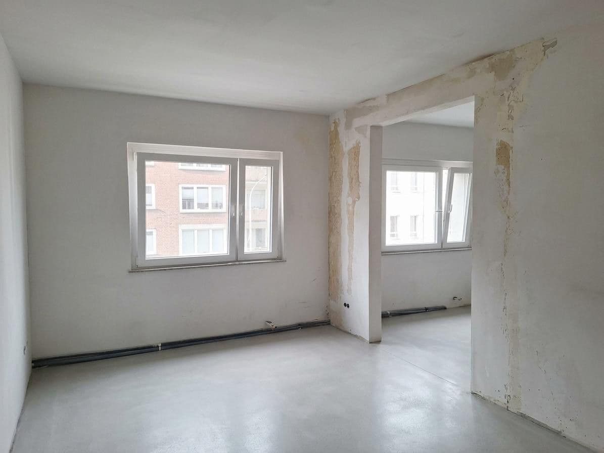 Prenájom bytu 4-izbový 86 m², Hohenzolleernstr. 68, Essen, Severné Porýnie - Westfálsko Prenájom bytu 4-izbový 86 m², Hohenzolleernstr. 68, Essen, Severné Porýnie - Westfálsko